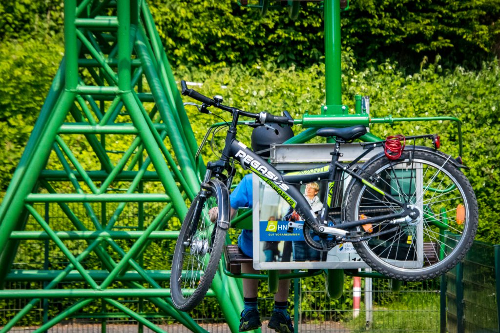 Fahrradtour im Bergischen Land - Seilbahn Burg - Fahrradtransport