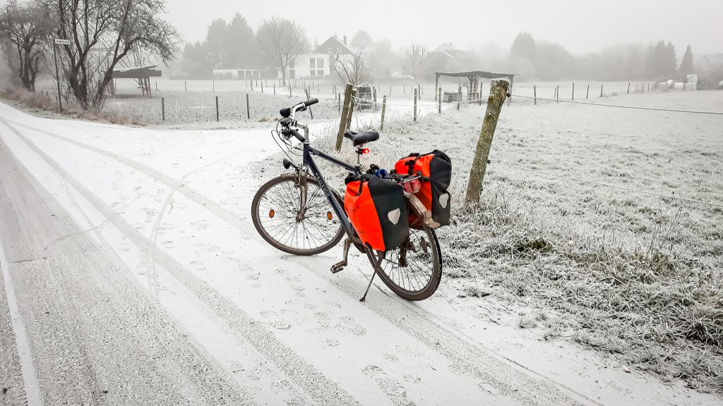 Fahrradfahren als Fahrradpendler im Winter