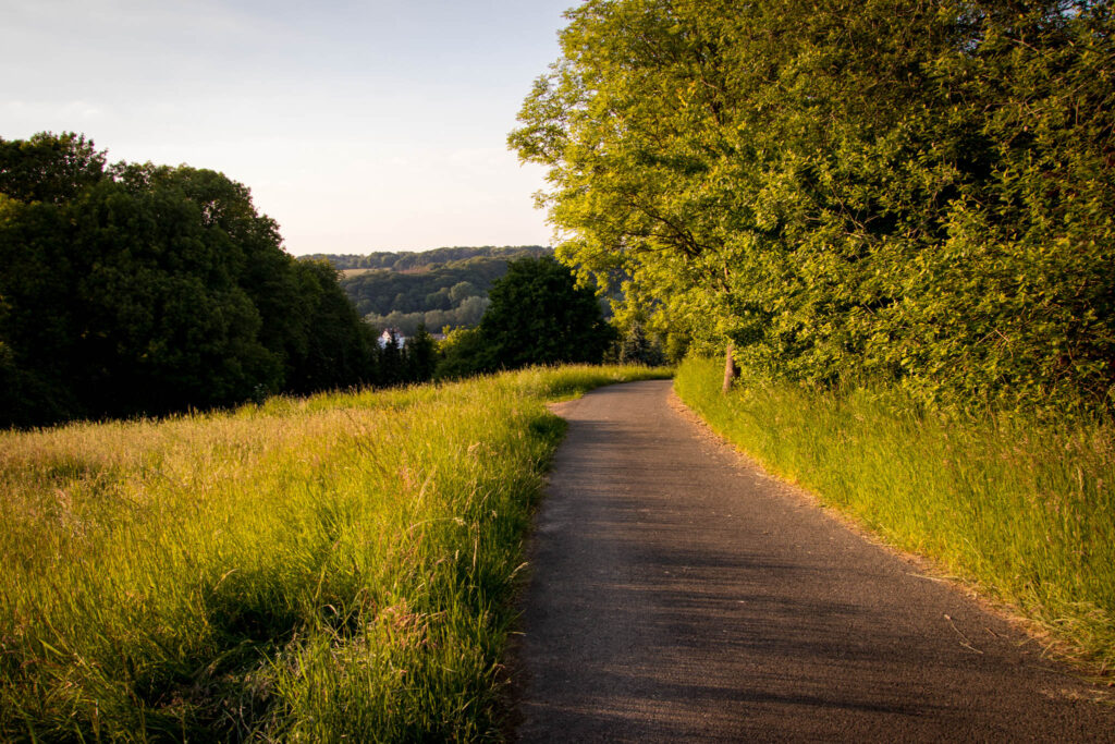 Unterwegs im Bergischen Wanderland: Streifzug Nr. 4 - Leichlinger Obstweg