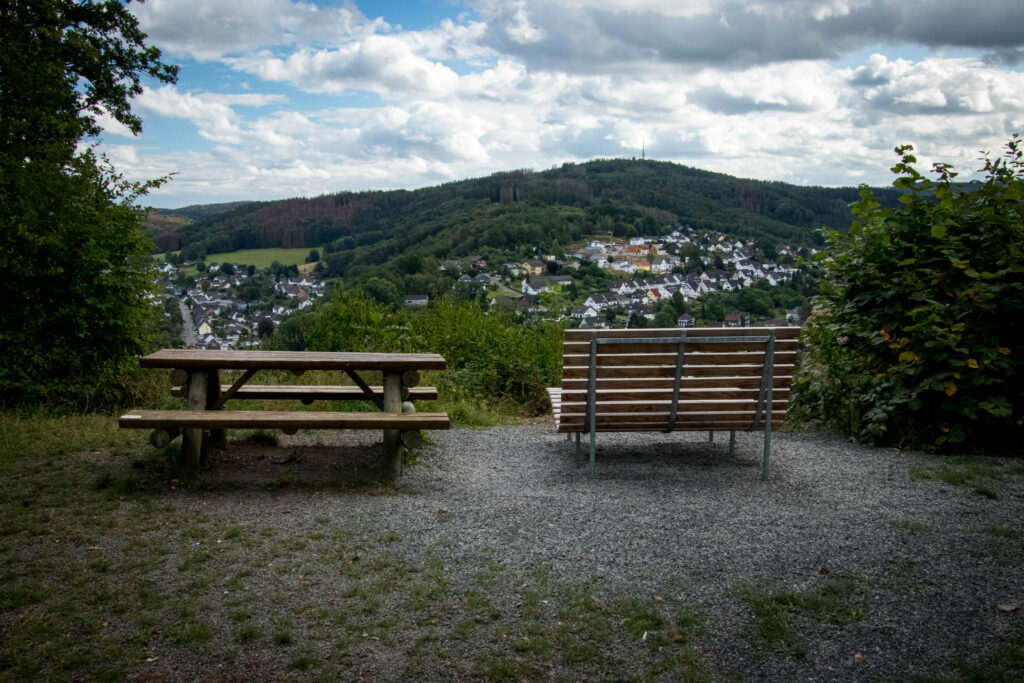 Wandern auf dem Streifzug Nr. 14 - Höhlenweg Engelskirchen