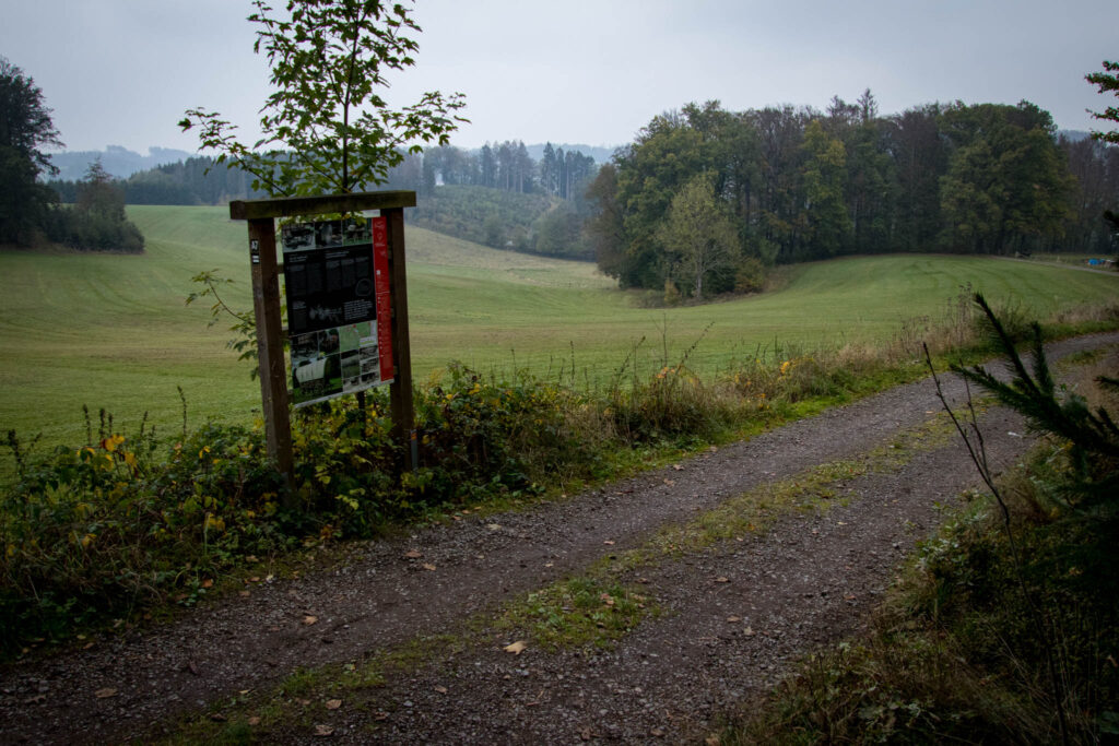 Wandern im Oberbergischen auf dem Streifzug #9 – Bergischer Fuhrmannsweg des Bergischen Wanderlandes in Marienheide