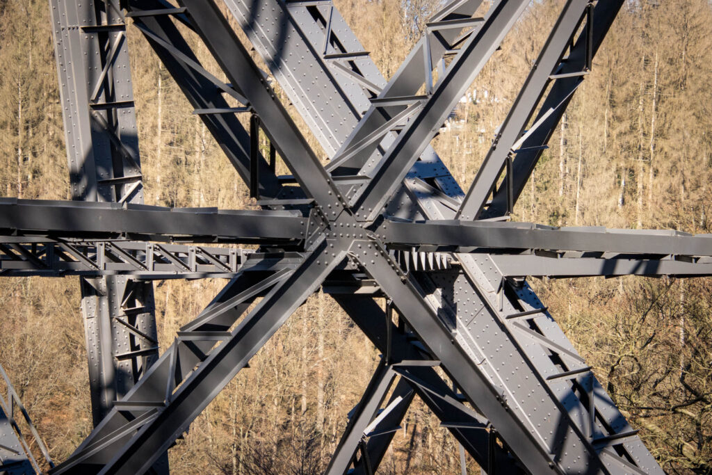 Wanderung von Schloss Burg zur Müngstener Brücke