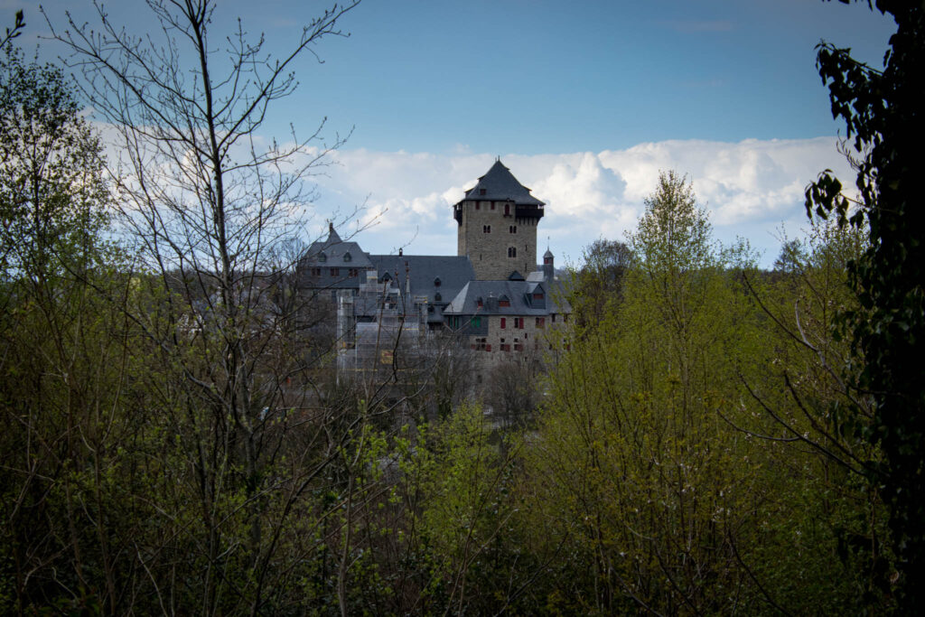 Wanderung von Witzhelden aus rund um die Sengbachtalsperre nach Schloss Burg